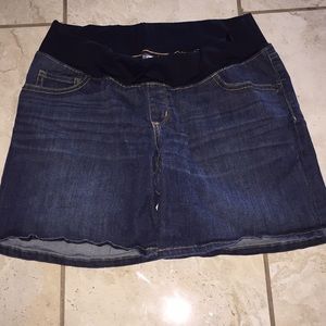Maternity denim shorts